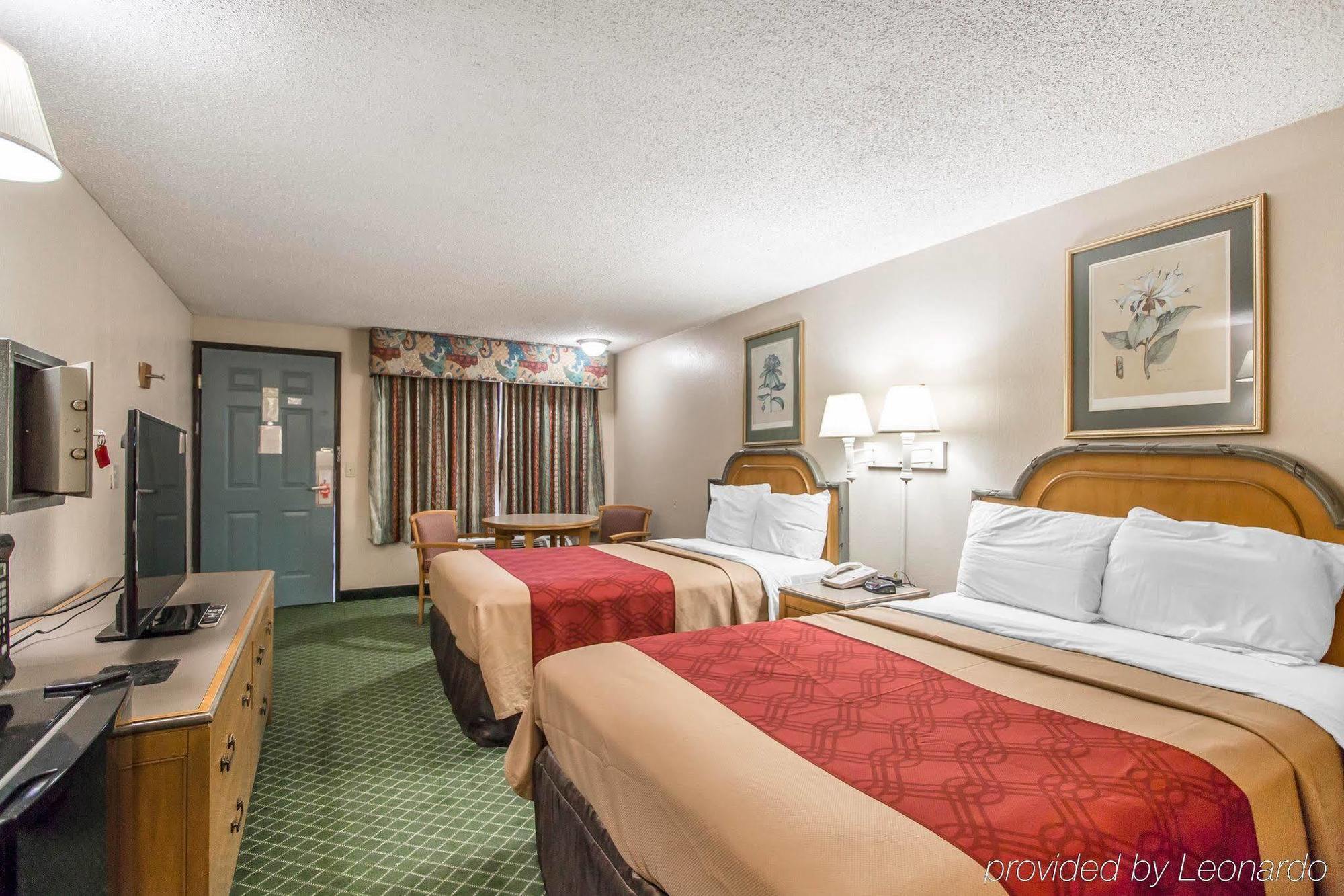 Econo Lodge Pooler - Savannah I-95 Екстер'єр фото
