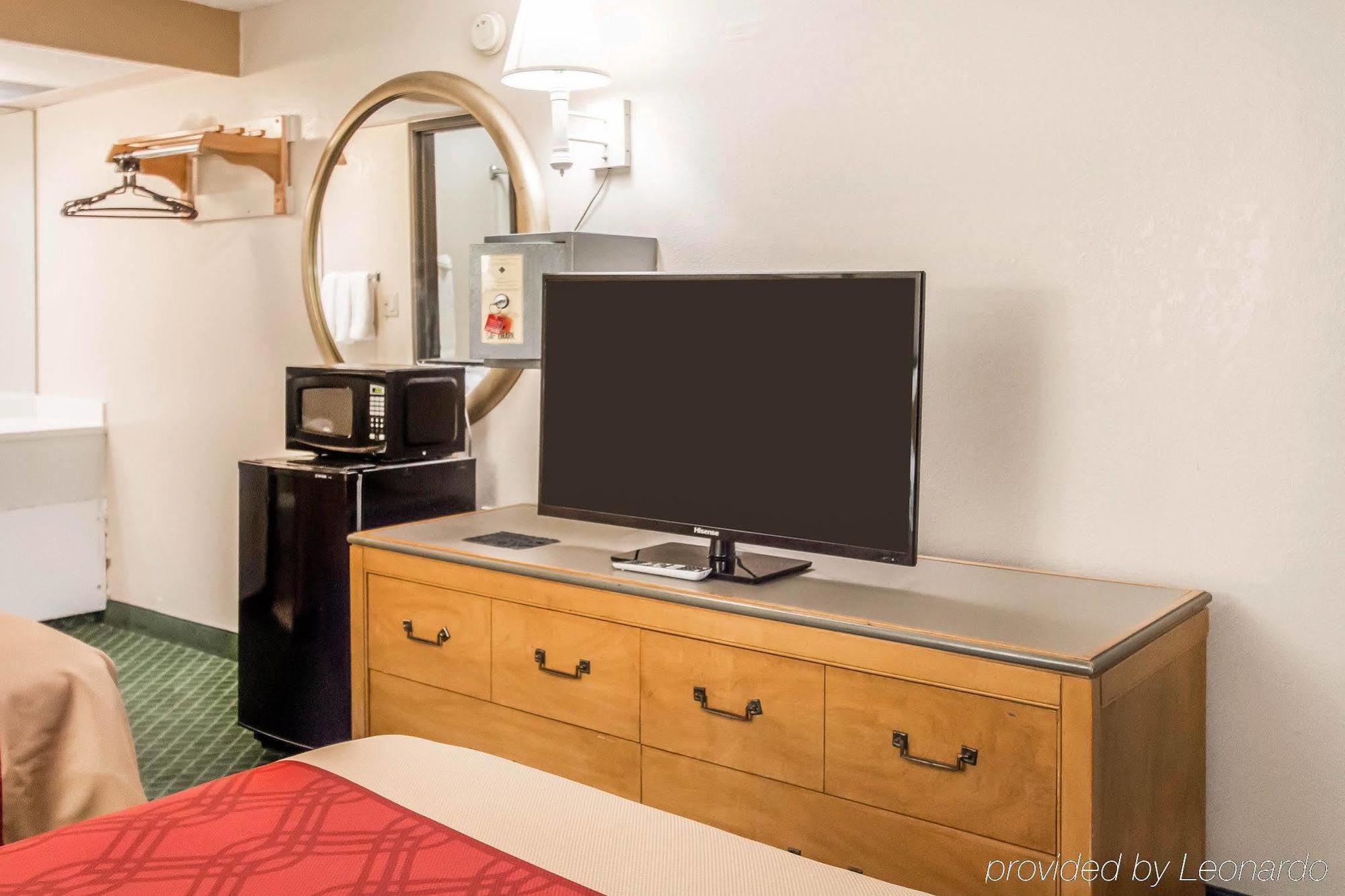 Econo Lodge Pooler - Savannah I-95 Екстер'єр фото