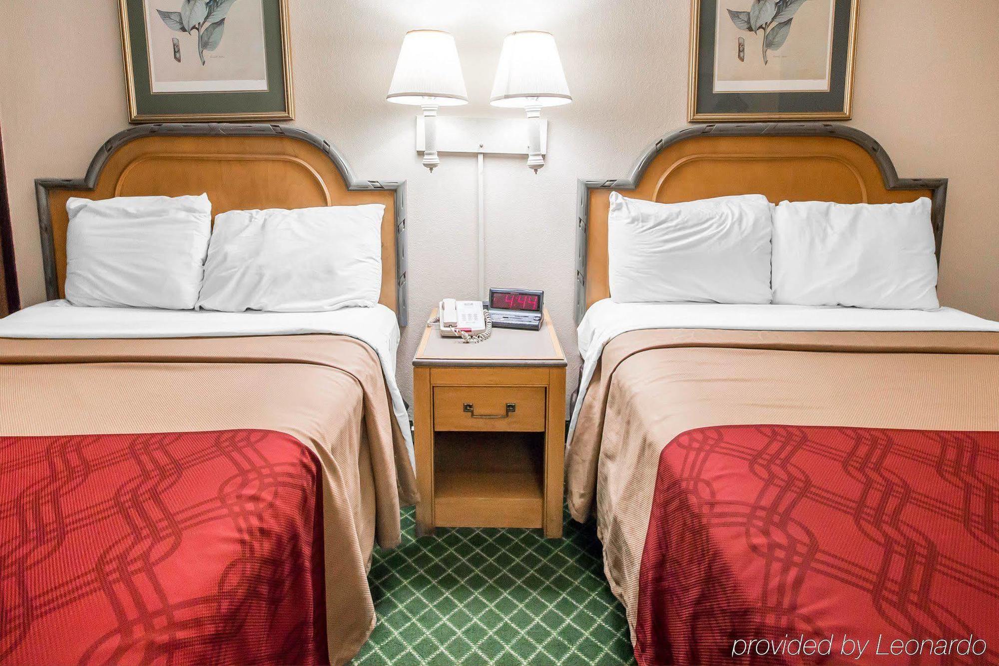 Econo Lodge Pooler - Savannah I-95 Екстер'єр фото